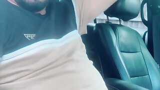 Construction worker dad gets horny and decides to show off.