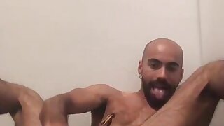 Sexy mixed fag tastes his cunt