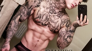 38   biggest meat lollipop tiktoker  Jakipz Jake Andrich Onlyfans