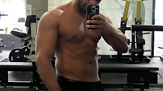 94 Black Hunk Reegswood  onlyfans leaked