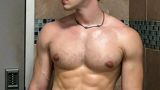 139    GAY  MUSCLE FAGGOT CUMSLUT WHORE Chase Stobbe cmschse Onlyfans porn LEAKED