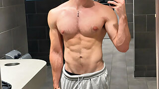 1    GAY  MUSCLE FAGGOT SLUT Chase Stobbe cmschse Onlyfans porn LEAKED