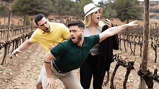 Chardogay  Paddy O’Brian, Manuel Reyes