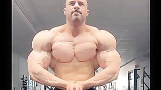 Dennis Reinhold