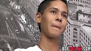 Twink Felix Russo wanking while shoving dildo in his ass