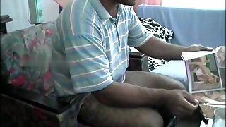 Sexy Turkish daddy rubs his hard boner on his thigh and cums on his leg